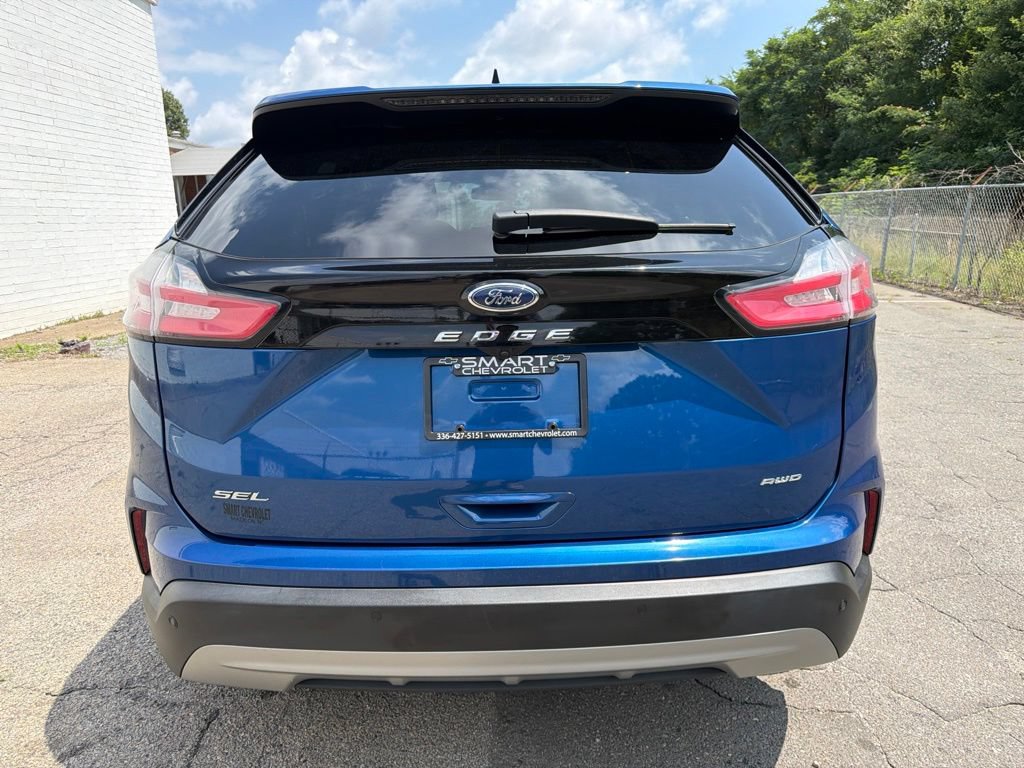 Used 2024 Ford Edge SEL AWD/4WD image 3