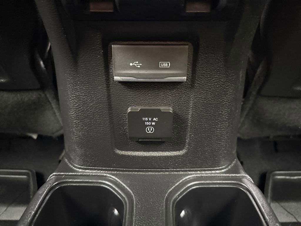 Used 2018 Jeep Wrangler Unlimited Rubicon AWD/4WD image 31