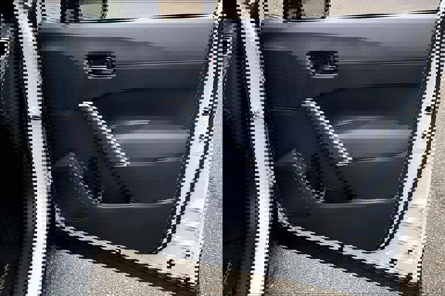 Certified 2024 Toyota Corolla Cross SE image 22