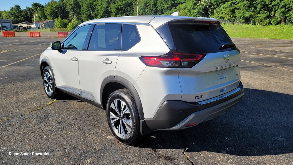 Used 2021 Nissan Rogue SV FWD image 9