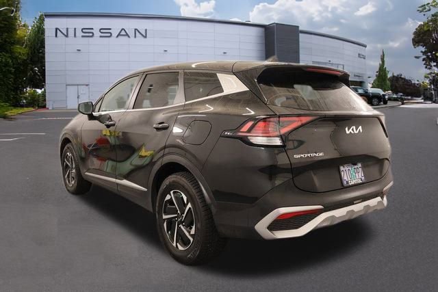 Used 2023 Kia Sportage LX image 4