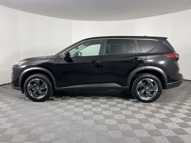 Used 2024 Nissan Rogue SV image 6