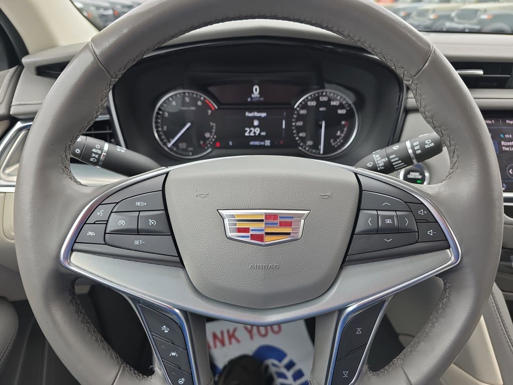 Used 2021 Cadillac XT5 Premium Luxury image 13
