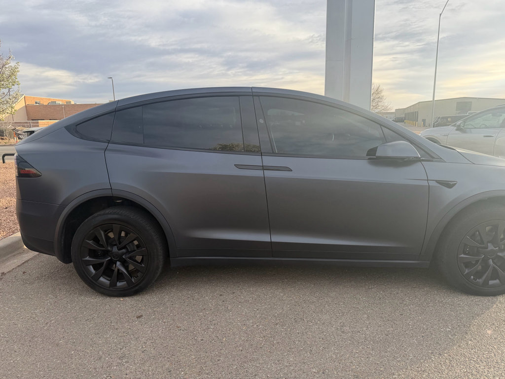 Used 2023 Tesla Model X image 17