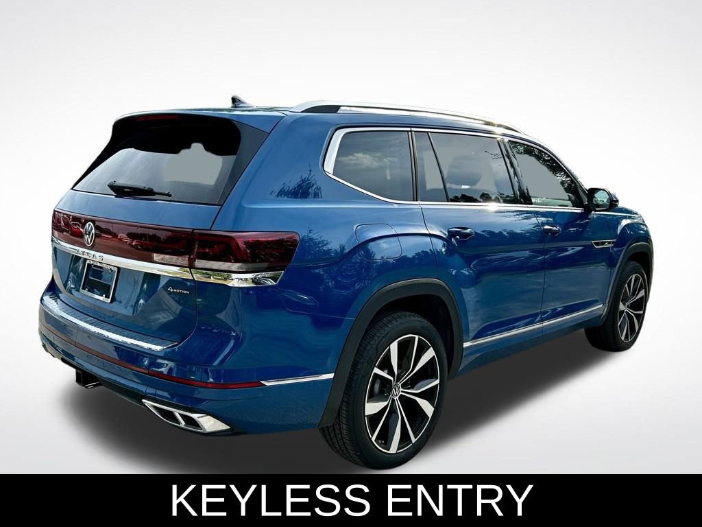 Certified 2025 Volkswagen Atlas SEL Premium R-Line image 5