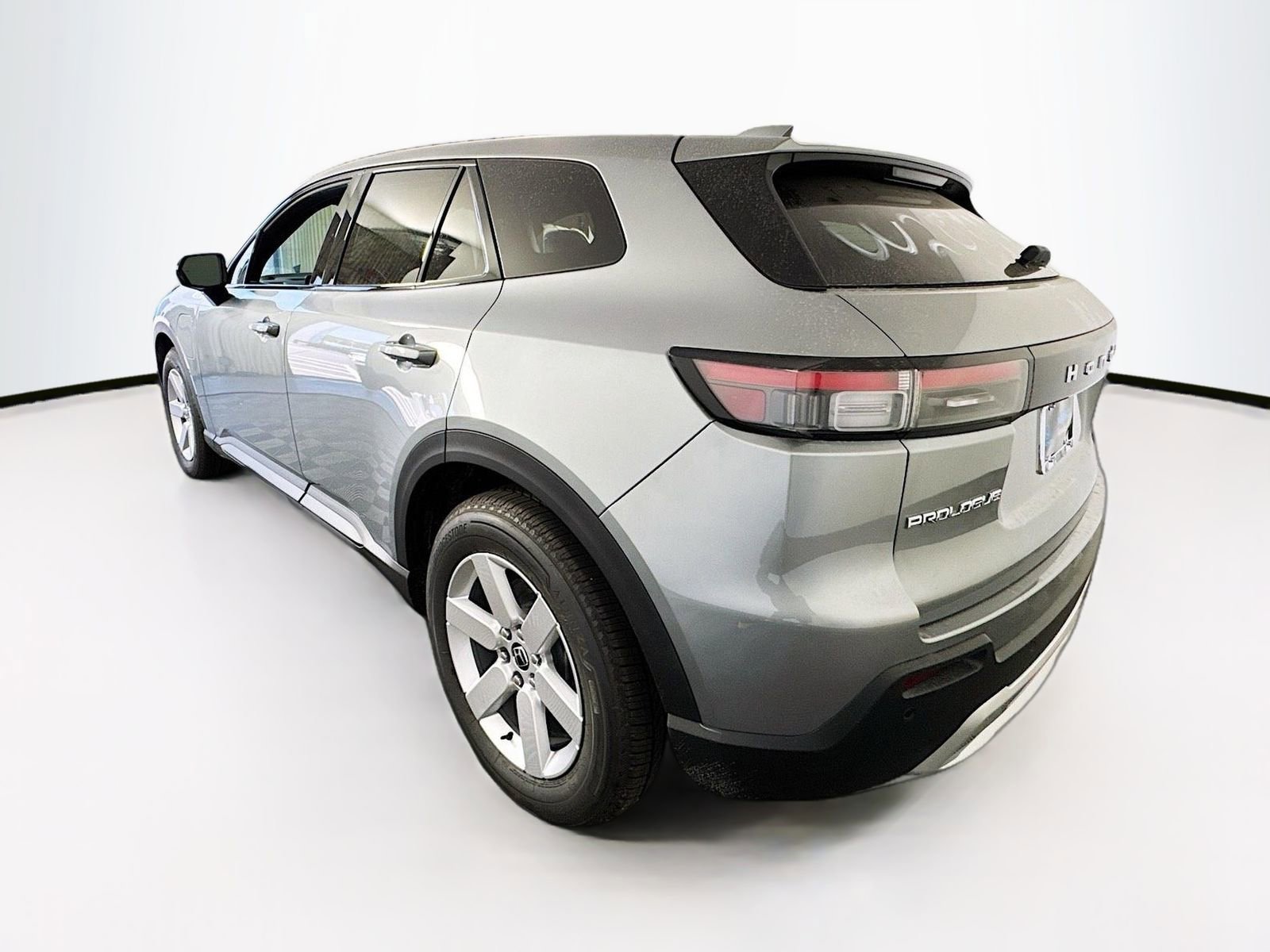 Used 2025 Honda Prologue EX image 4