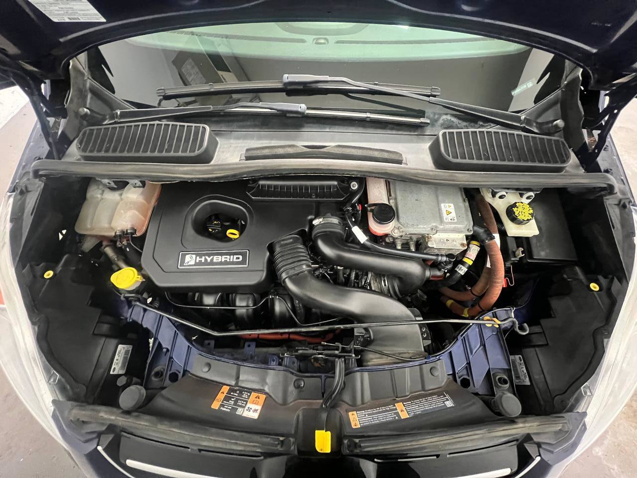 Used 2016 Ford C-MAX SE w/ Cargo Management Package image 25