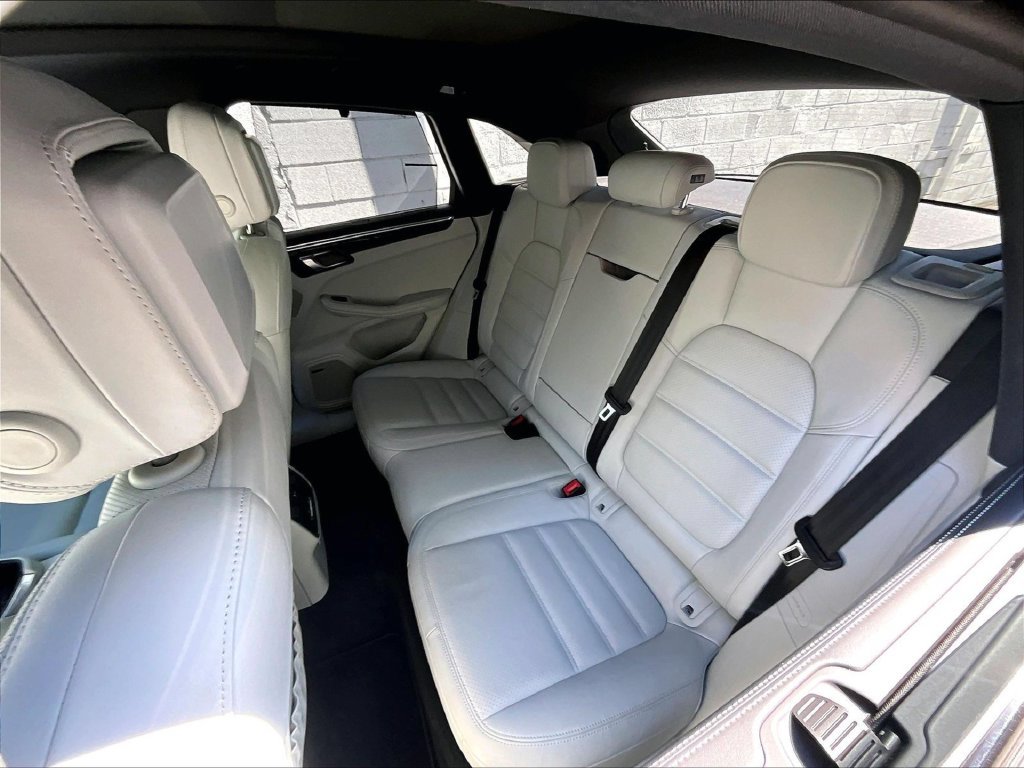 Certified 2023 Porsche Macan GTS AWD/4WD image 22