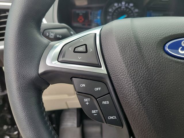 Certified 2023 Ford Edge Titanium AWD/4WD image 17