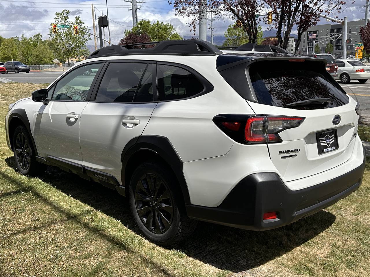 Used 2025 Subaru Outback Onyx Edition XT AWD/4WD image 9