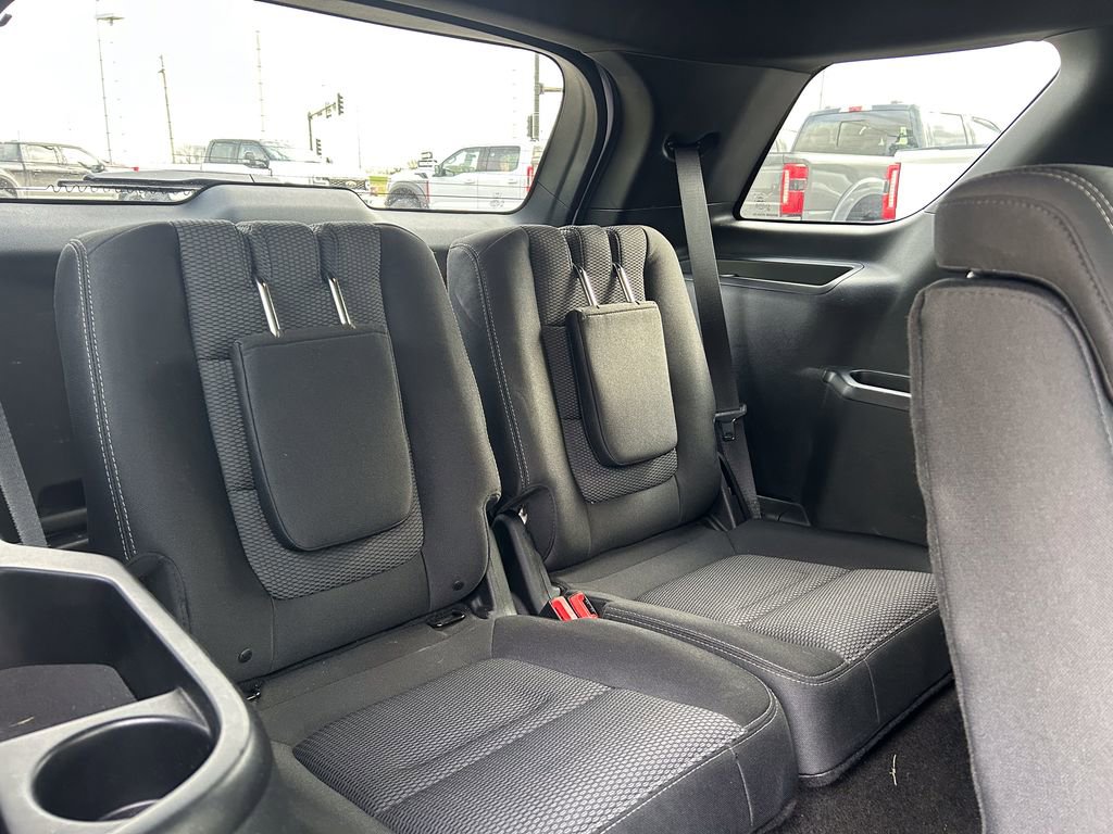 Used 2018 Ford Explorer XLT w/ Equipment Group 201A image 19