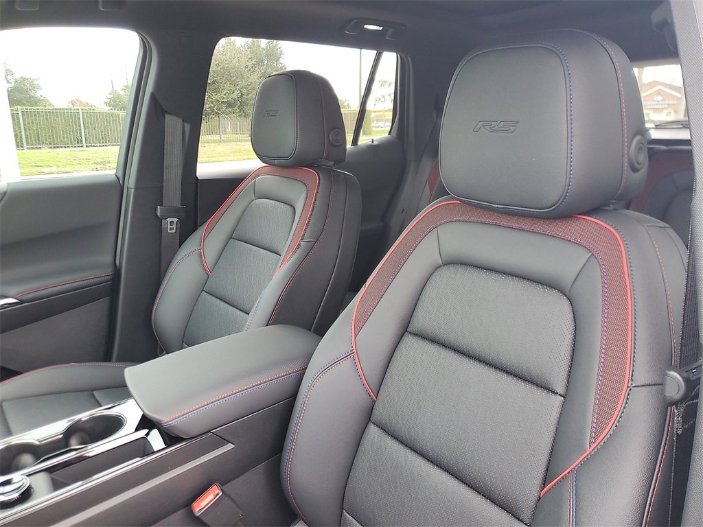 New 2026 Chevrolet Equinox RS w/ Convenience Package III image 16