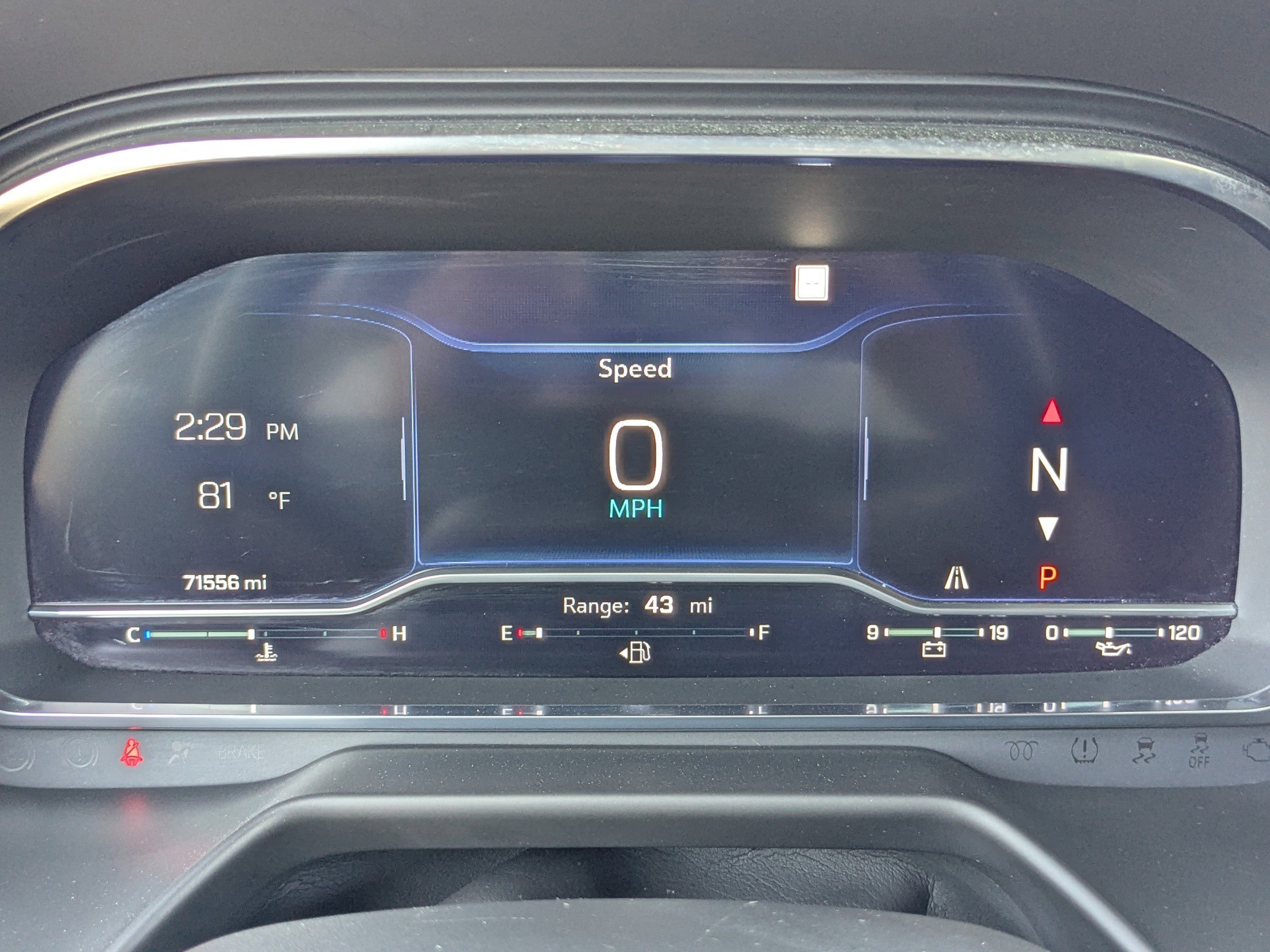 Used 2023 Chevrolet Suburban Premier image 29