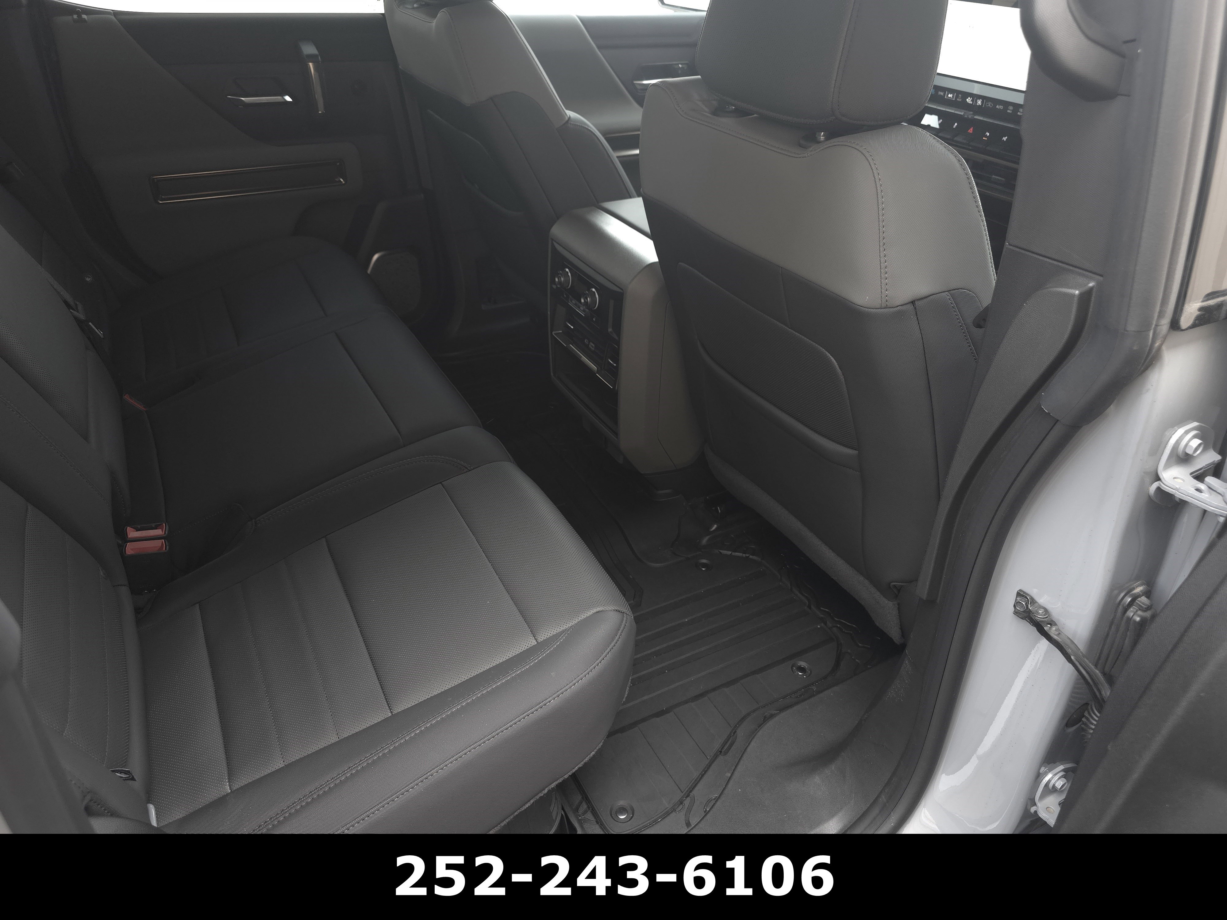 Used 2025 GMC Hummer EV 3X AWD/4WD image 44