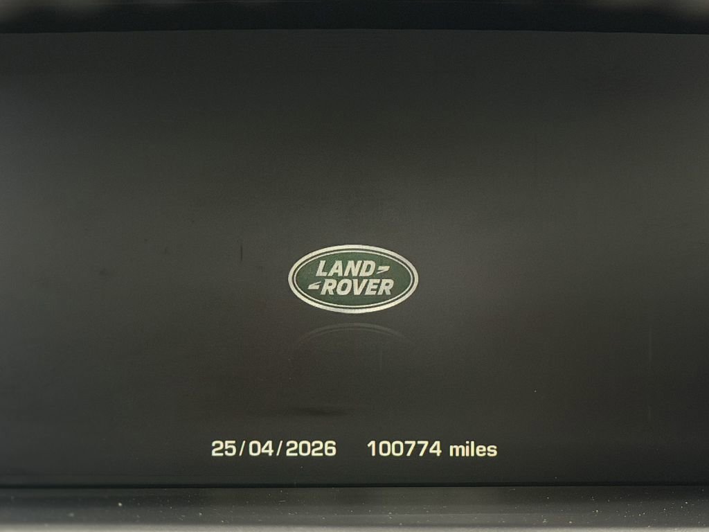 Used 2016 Land Rover Range Rover Sport SVR AWD/4WD image 28