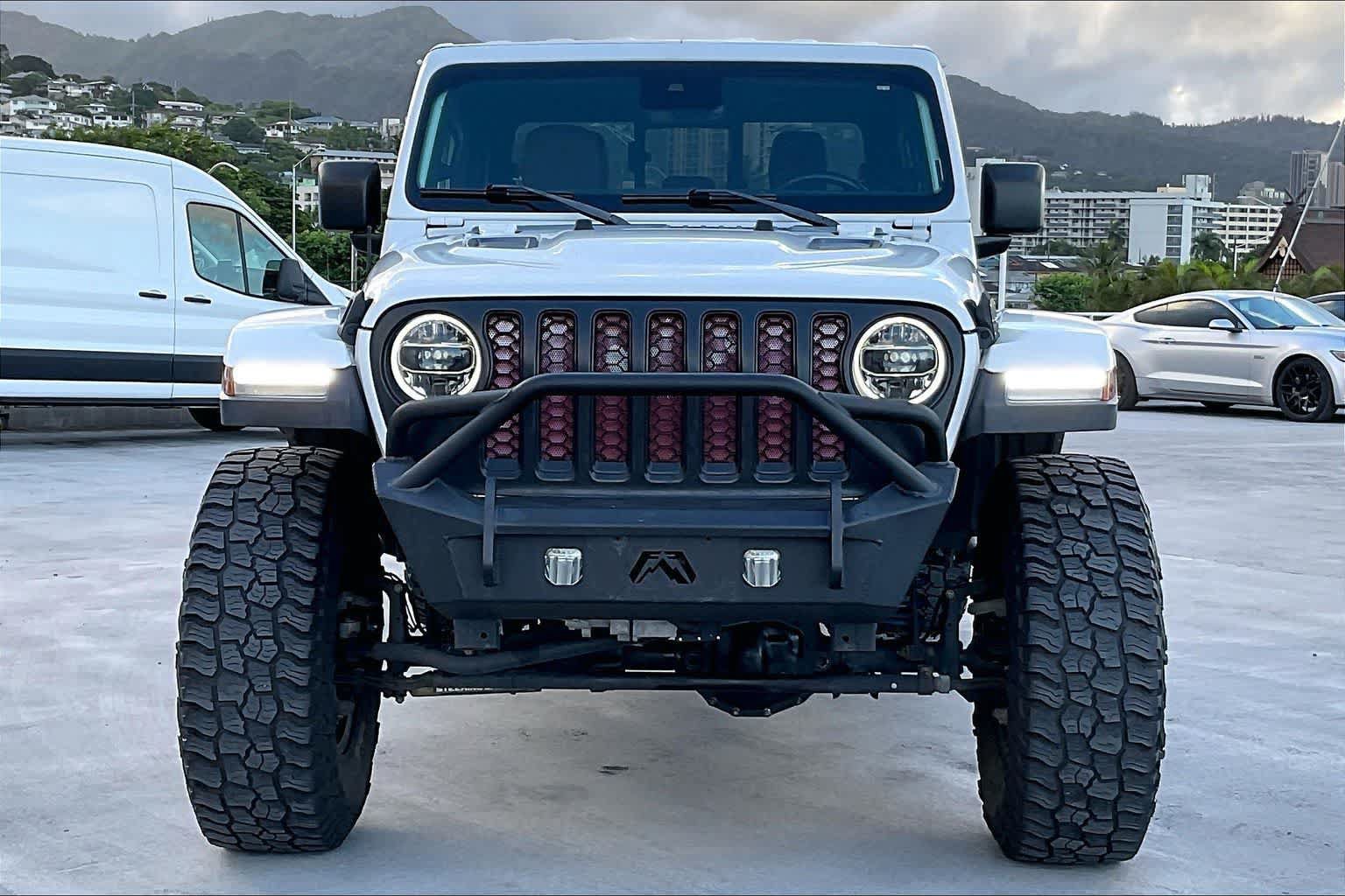 Used 2020 Jeep Gladiator Rubicon AWD/4WD image 6