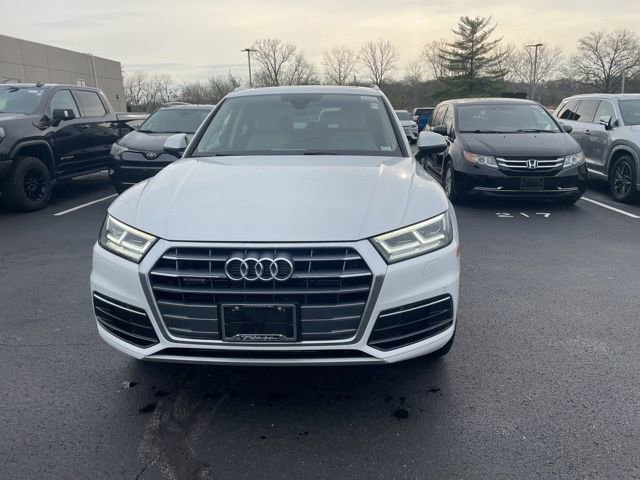Used 2019 Audi Q5 2.0T Premium Plus w/ Premium Plus Package image 2