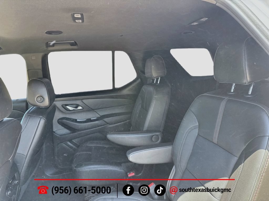 Used 2023 Chevrolet Traverse RS FWD image 24