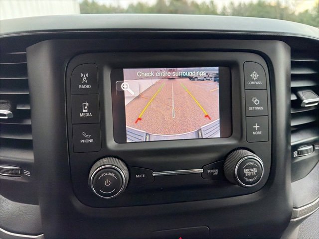 Used 2020 RAM 2500 Tradesman w/ Chrome Appearance Group image 16