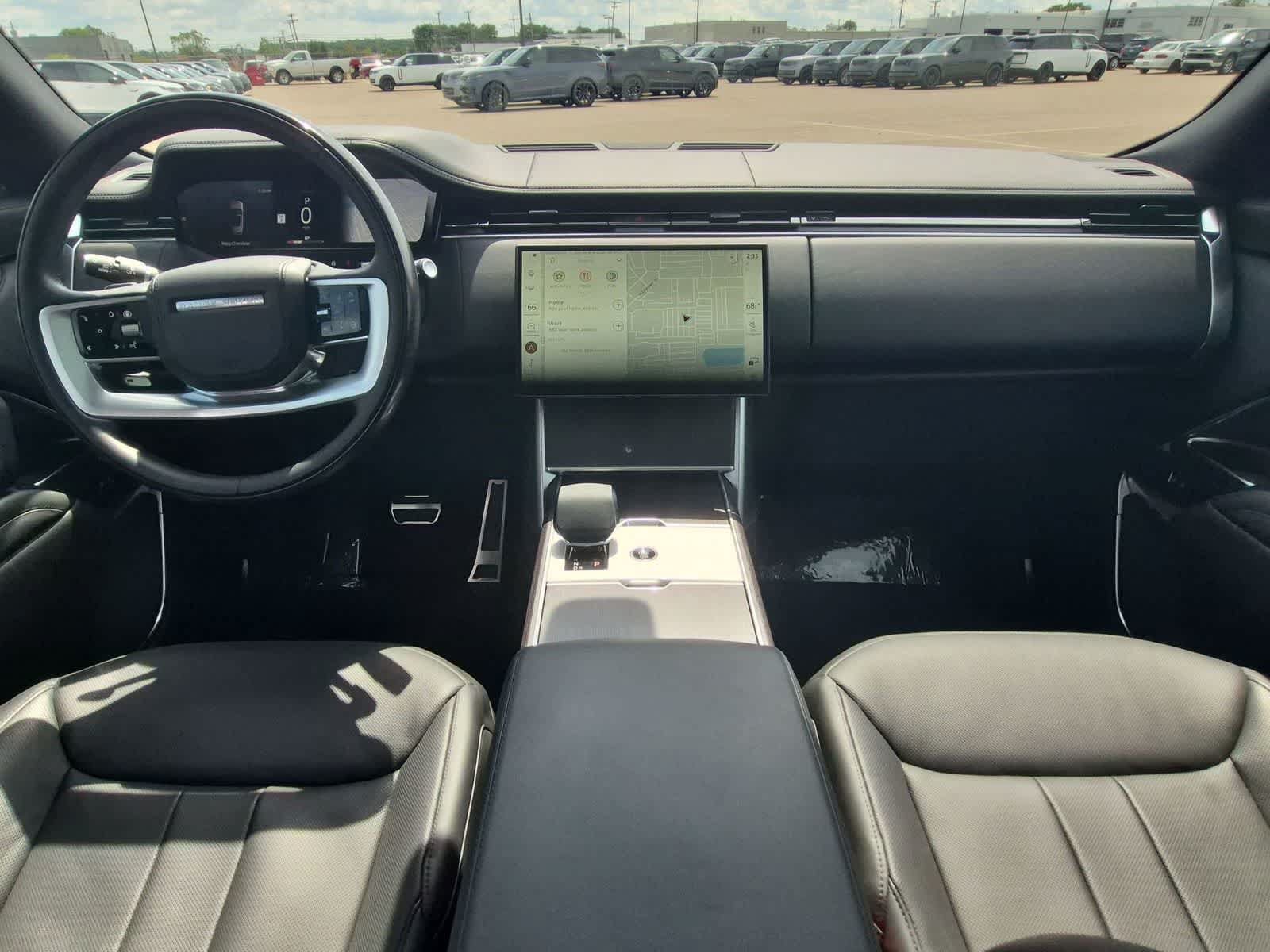 Used 2024 Land Rover Range Rover Long Wheelbase SE AWD/4WD image 15