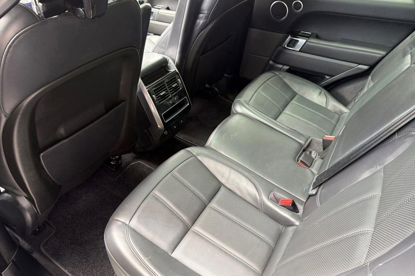 Used 2019 Land Rover Range Rover Sport HSE AWD/4WD image 30