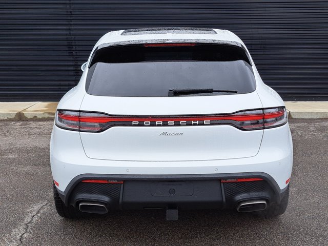 Used 2026 Porsche Macan AWD/4WD image 6