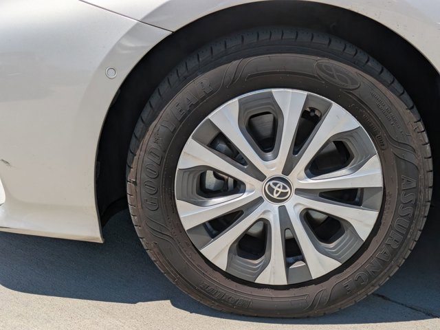 Used 2021 Toyota Prius Prime Limited FWD image 9