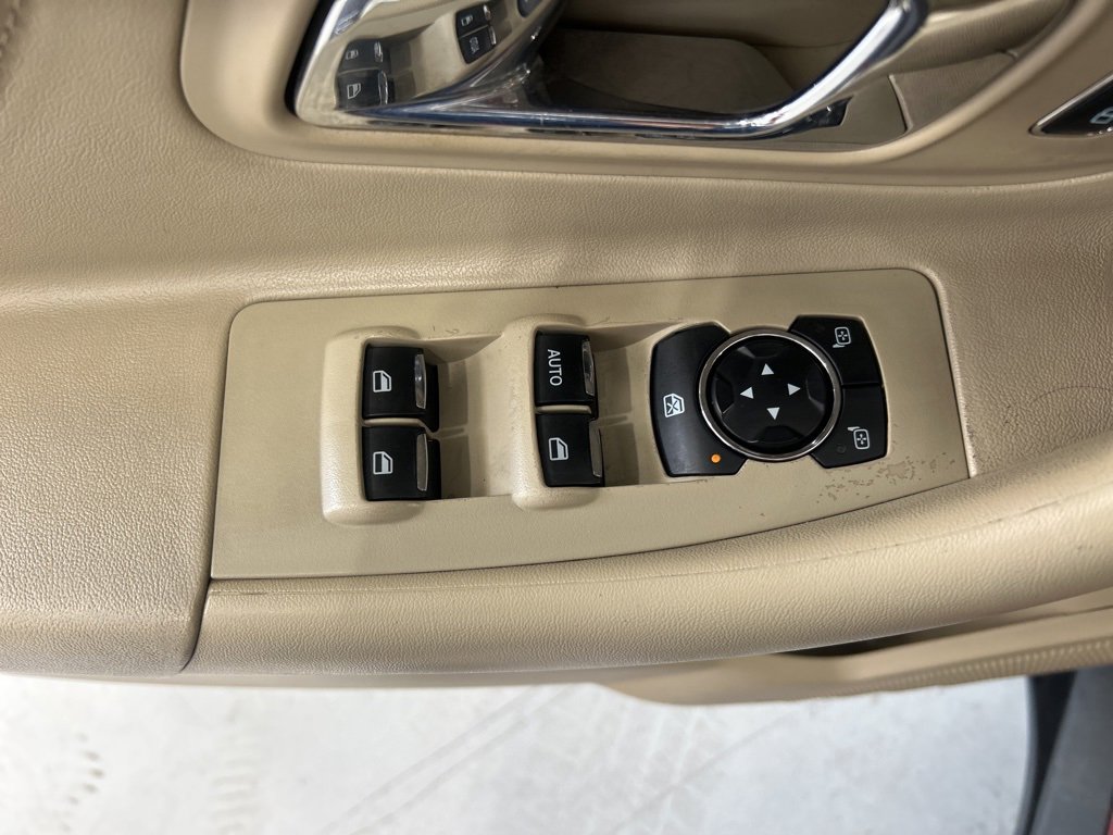 Used 2017 Ford Taurus SEL w/ Equipment Group 201A image 22