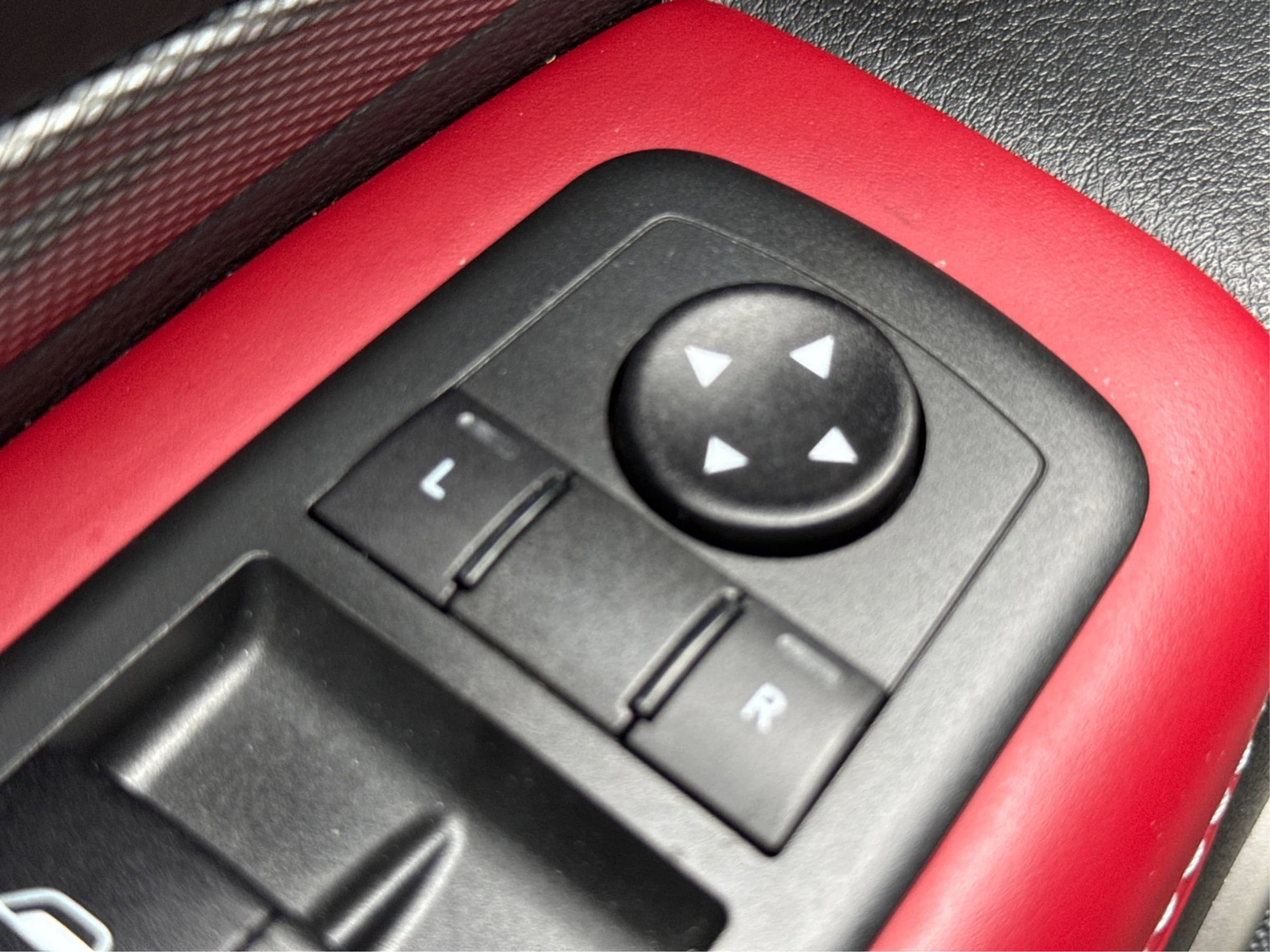 Used 2020 Dodge Durango R/T w/ Technology Group AWD/4WD image 40