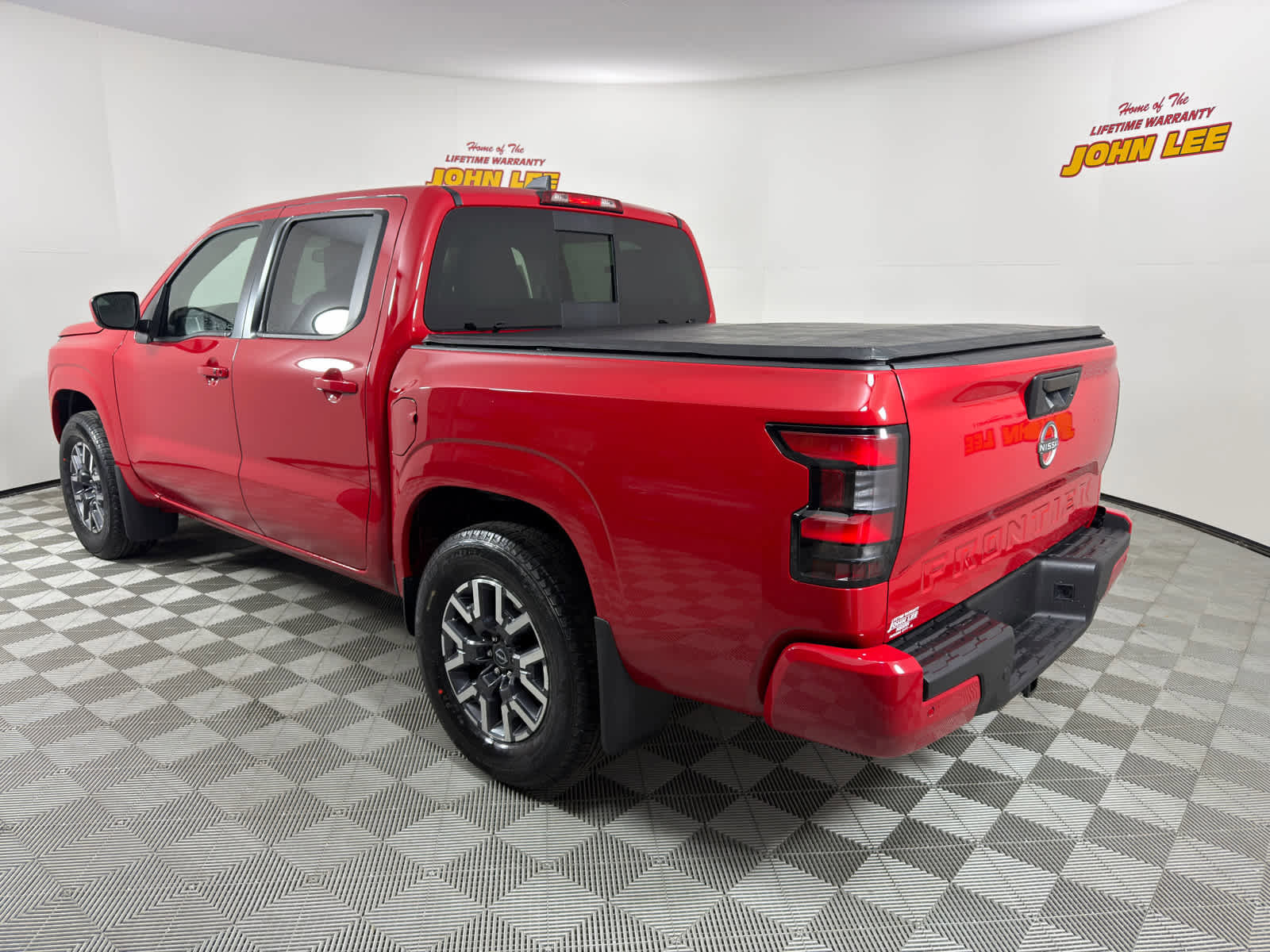 New 2026 Nissan Frontier SV w/ SV Convenience Package image 3