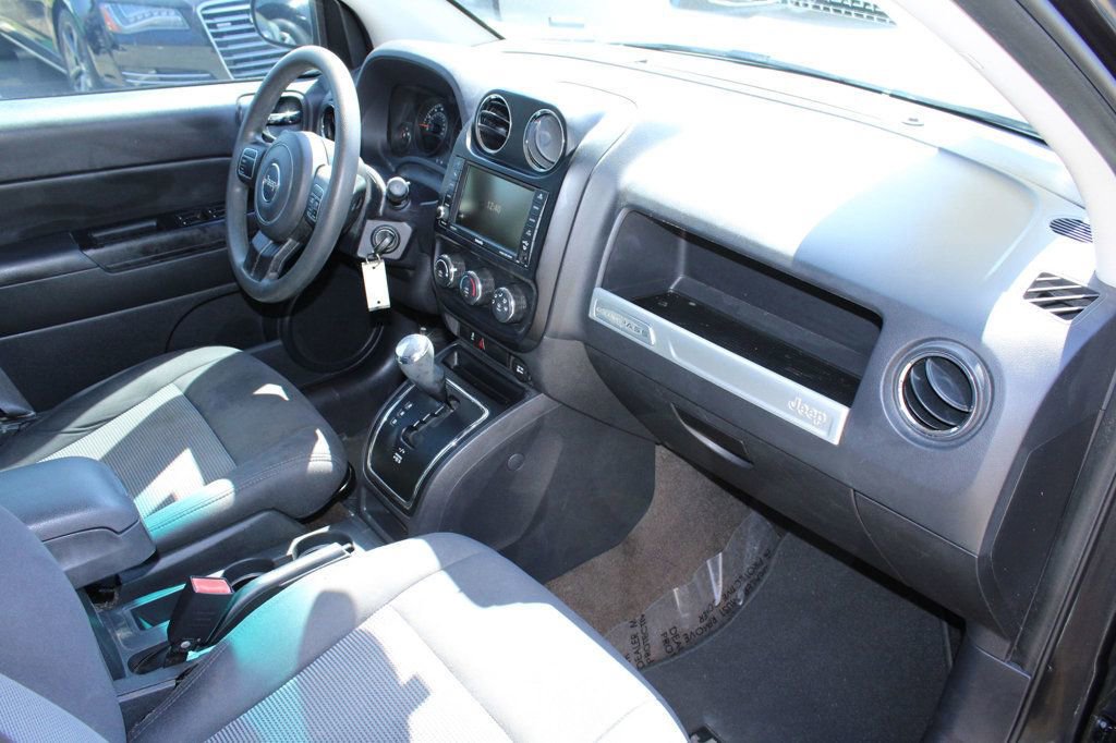 Used 2016 Jeep Compass Sport w/ Power Value Group image 13