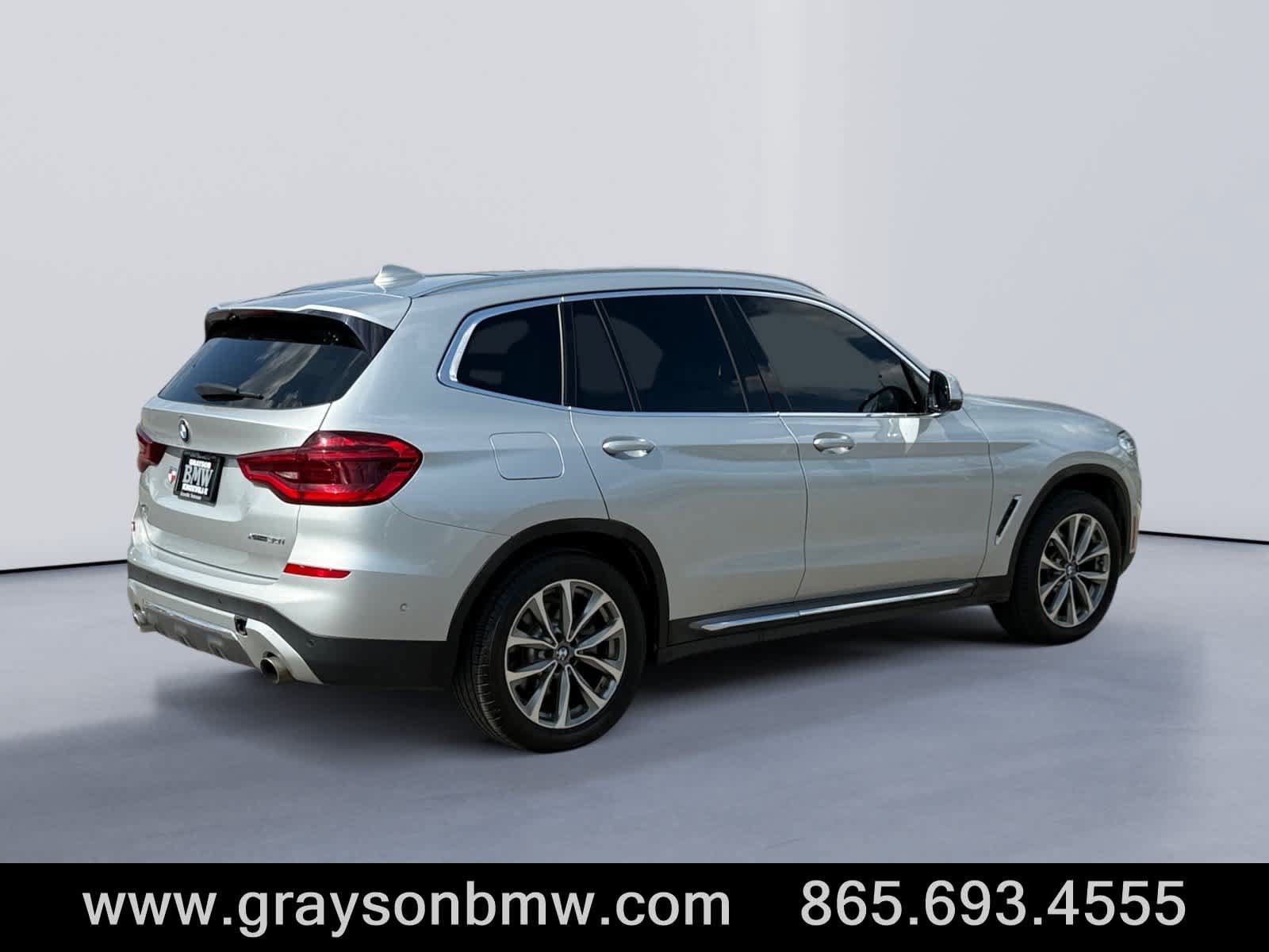 Used 2019 BMW X3 xDrive30i w/ Premium Package AWD/4WD image 3