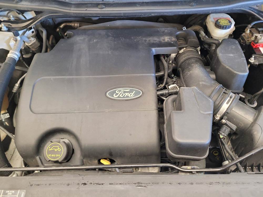 Used 2015 Ford Explorer XLT w/ Equipment Group 202A image 30