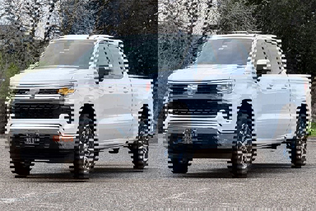 New 2025 Chevrolet Silverado 1500 LT w/ Protection Package image 8