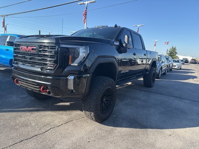 Used 2024 GMC Sierra 2500 AT4 w/ AT4 Premium Plus Package image 10