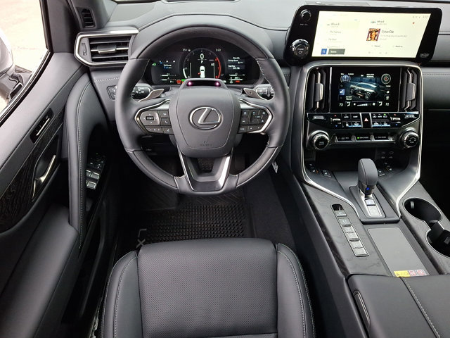 New 2026 Lexus LX 700h Luxury image 7