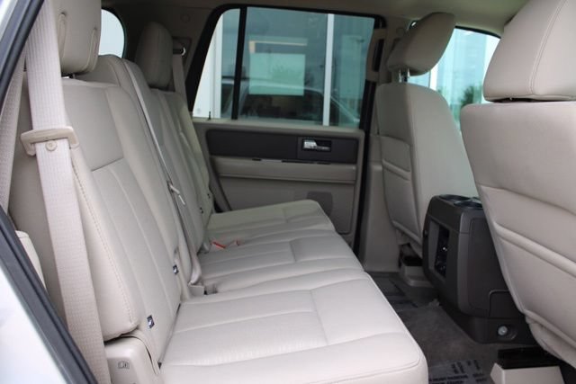 Used 2011 Ford Expedition XLT AWD/4WD image 22