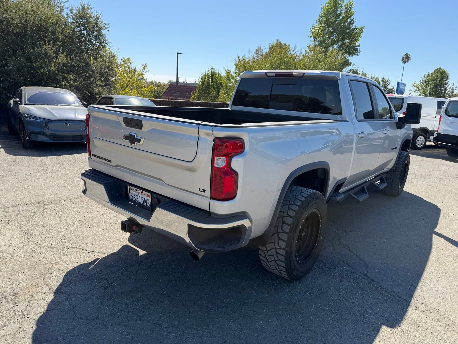 Used 2022 Chevrolet Silverado 2500 LT w/ Convenience Package AWD/4WD image 5