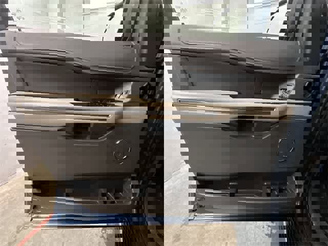 Used 2018 Ford Expedition XLT w/ Equipment Group 202A image 18