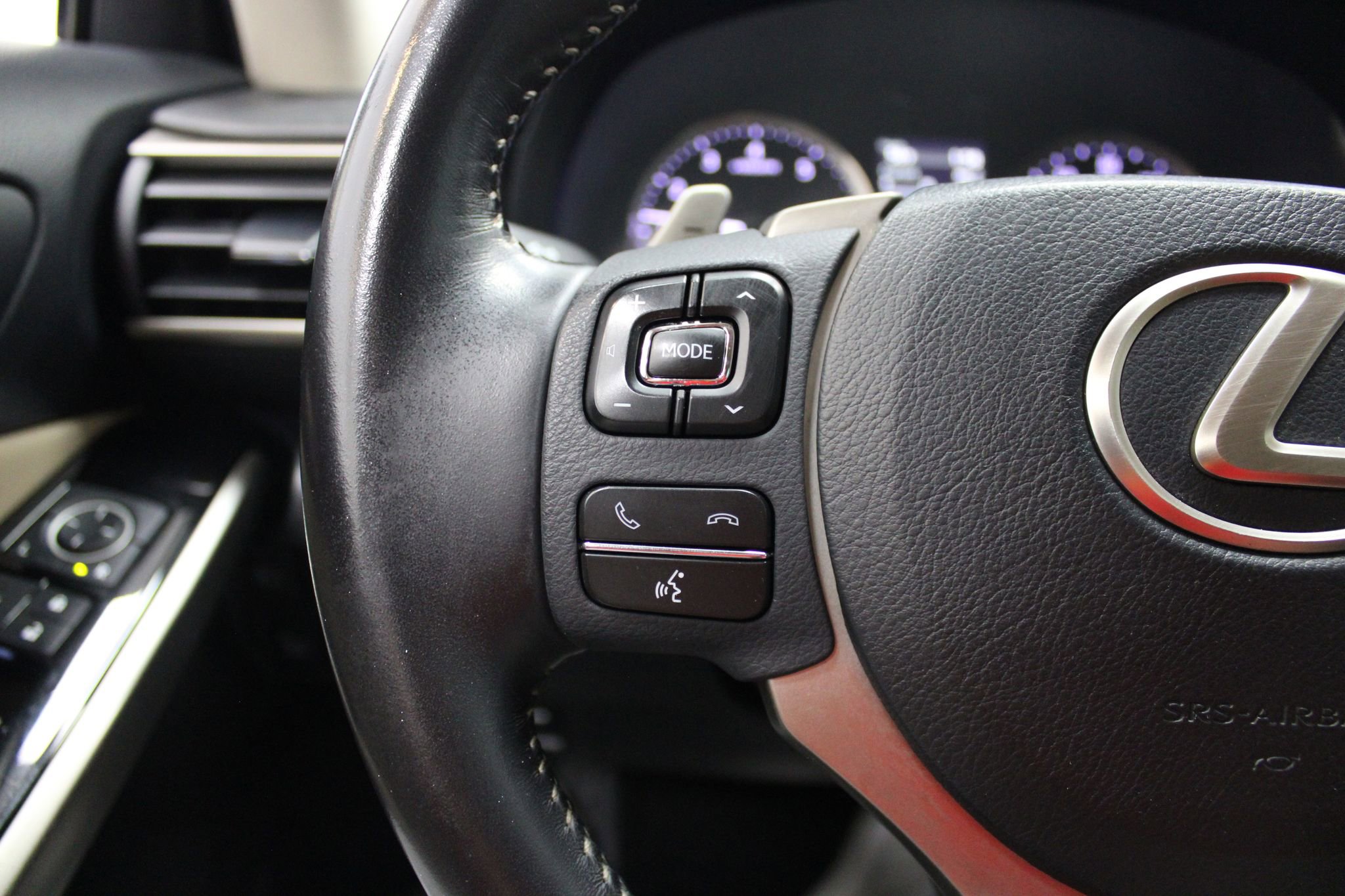 Used 2020 Lexus IS 300 w/ Accessory Package 2 image 37