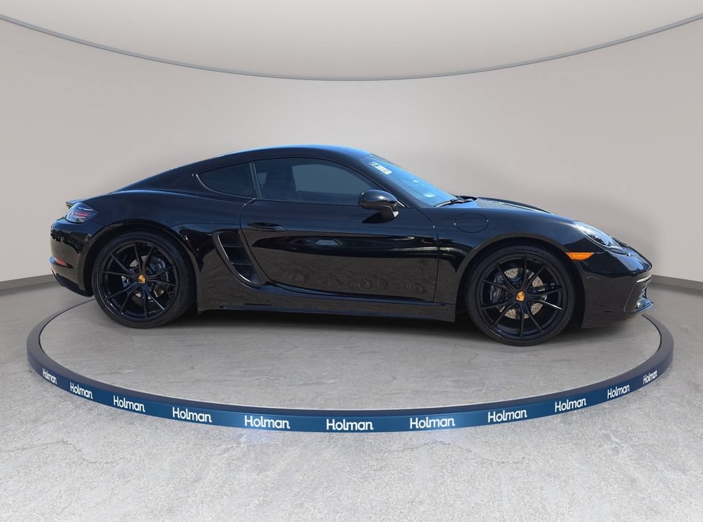 Used 2019 Porsche 718 Cayman RWD image 5
