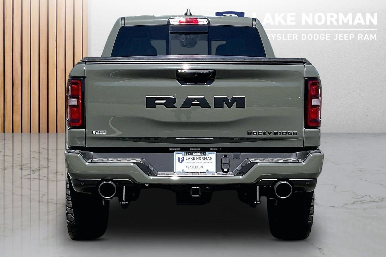 New 2026 RAM 1500 Big Horn AWD/4WD image 8