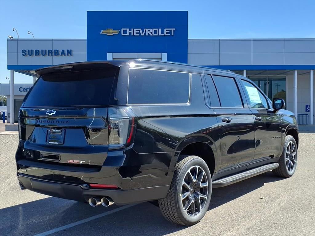 New 2026 Chevrolet Suburban RST image 4