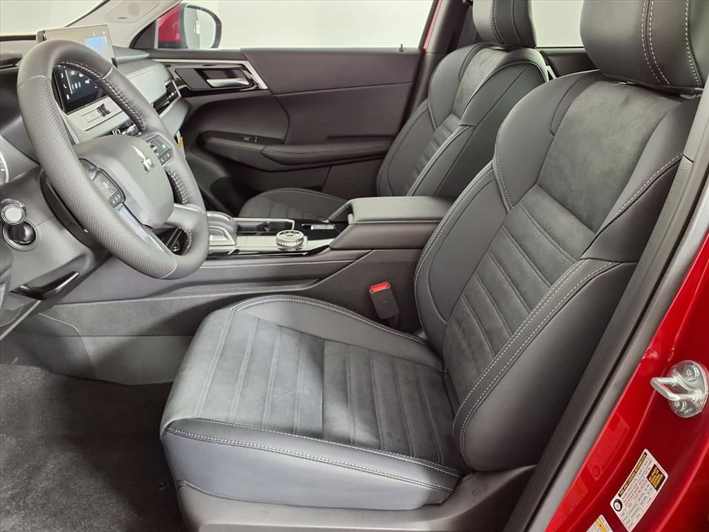 New 2026 Mitsubishi Outlander SE FWD image 19