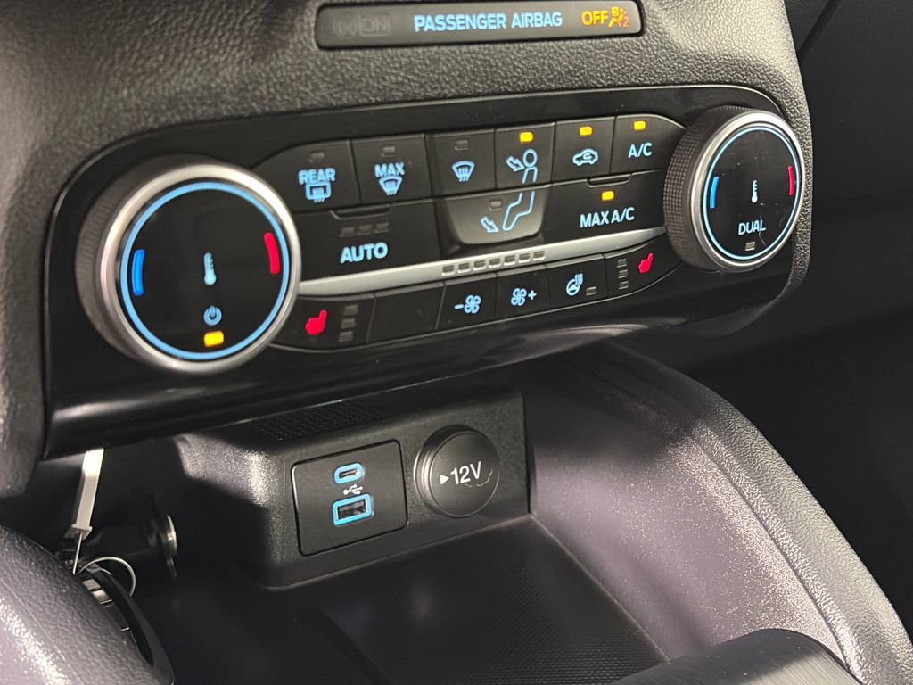 Certified 2022 Ford Escape SEL AWD/4WD image 21