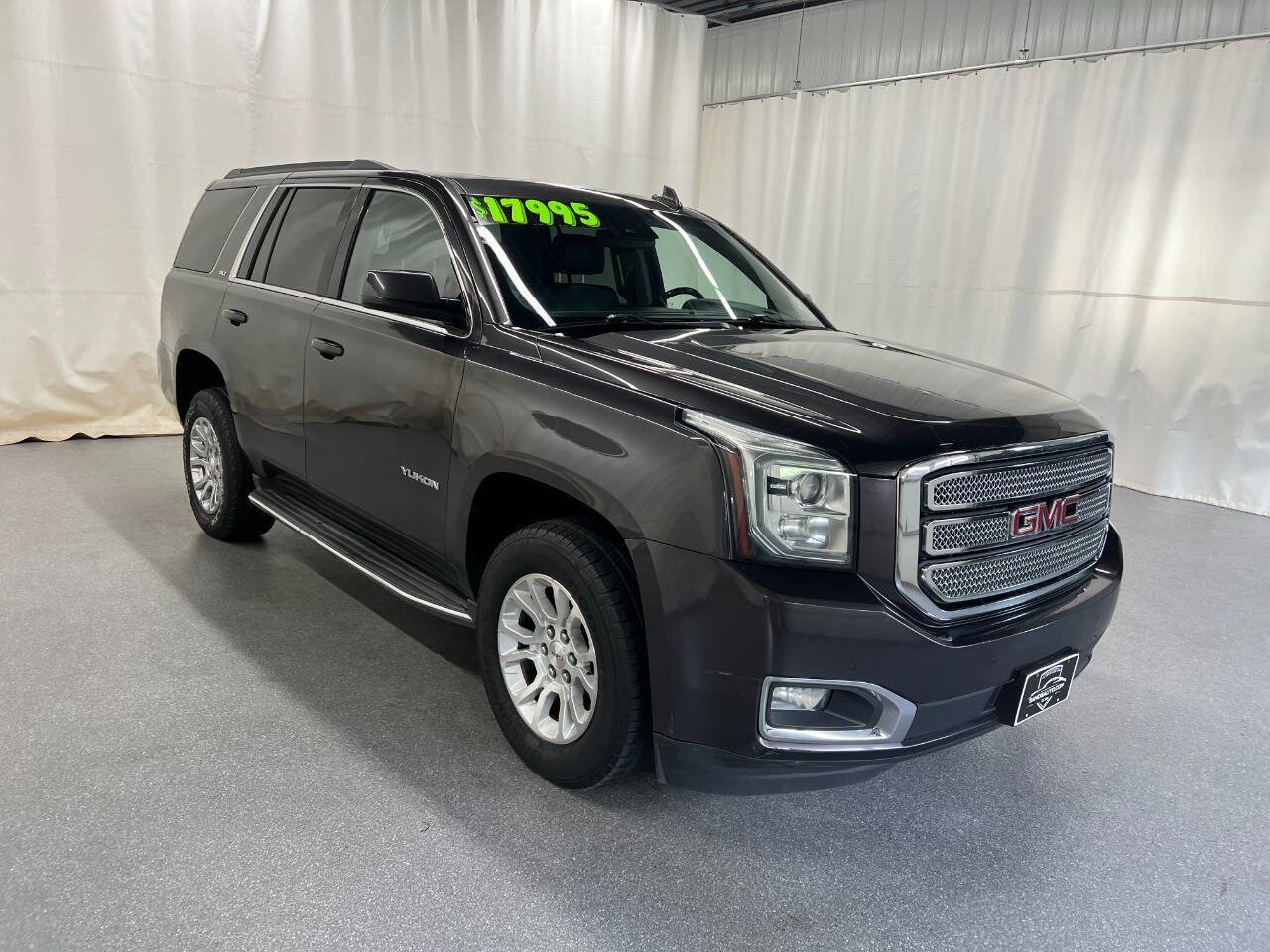 Used 2018 GMC Yukon SLT AWD/4WD image 3