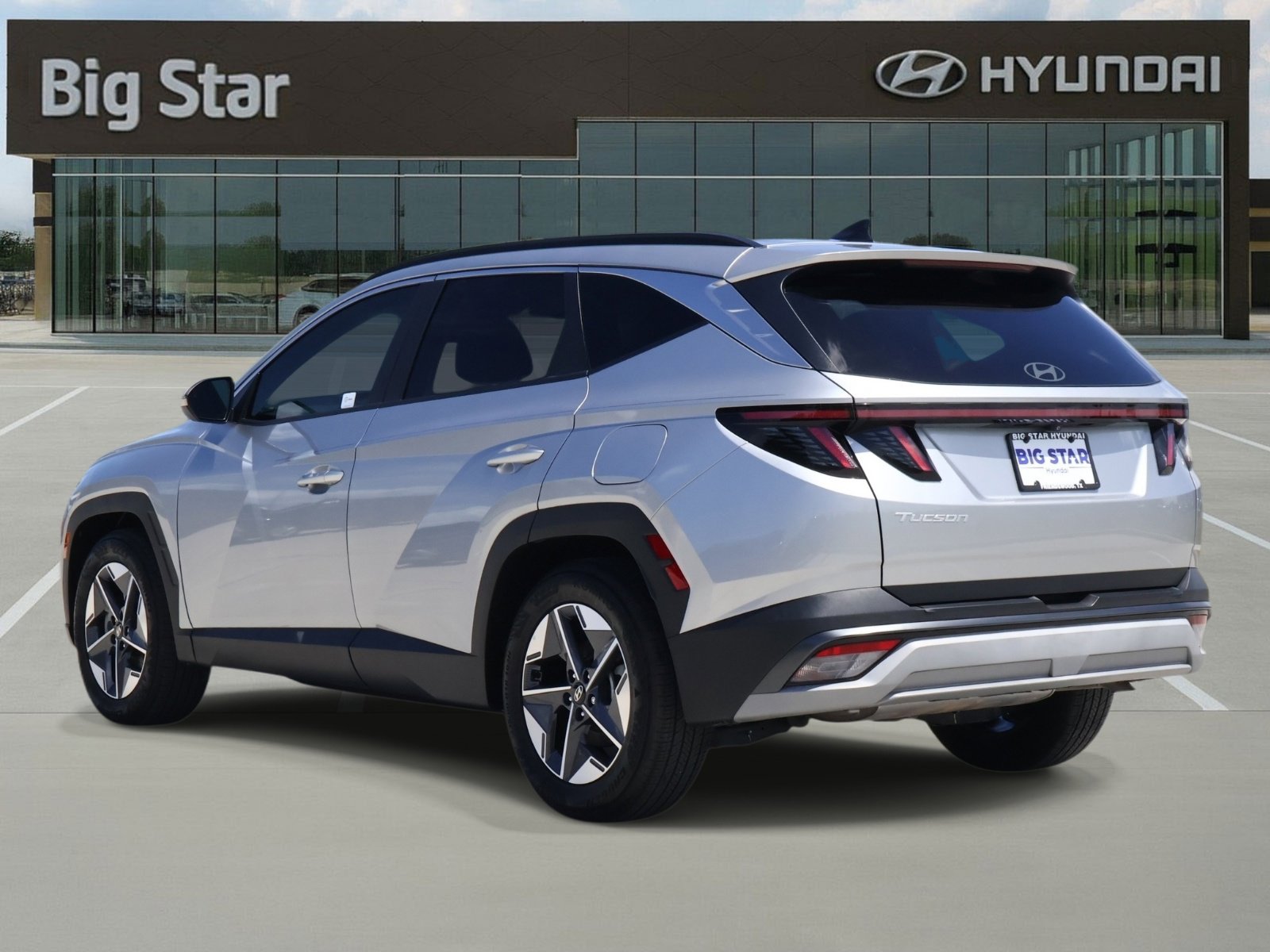 Used 2025 Hyundai Tucson SEL image 3