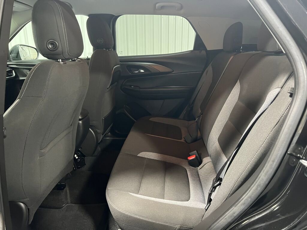 Used 2022 Chevrolet TrailBlazer LT w/ Convenience Package image 6
