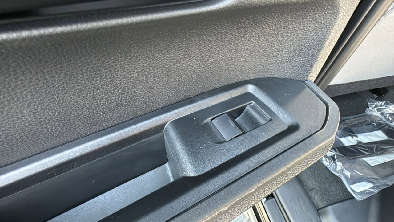 Certified 2024 Toyota Tacoma SR5 image 30