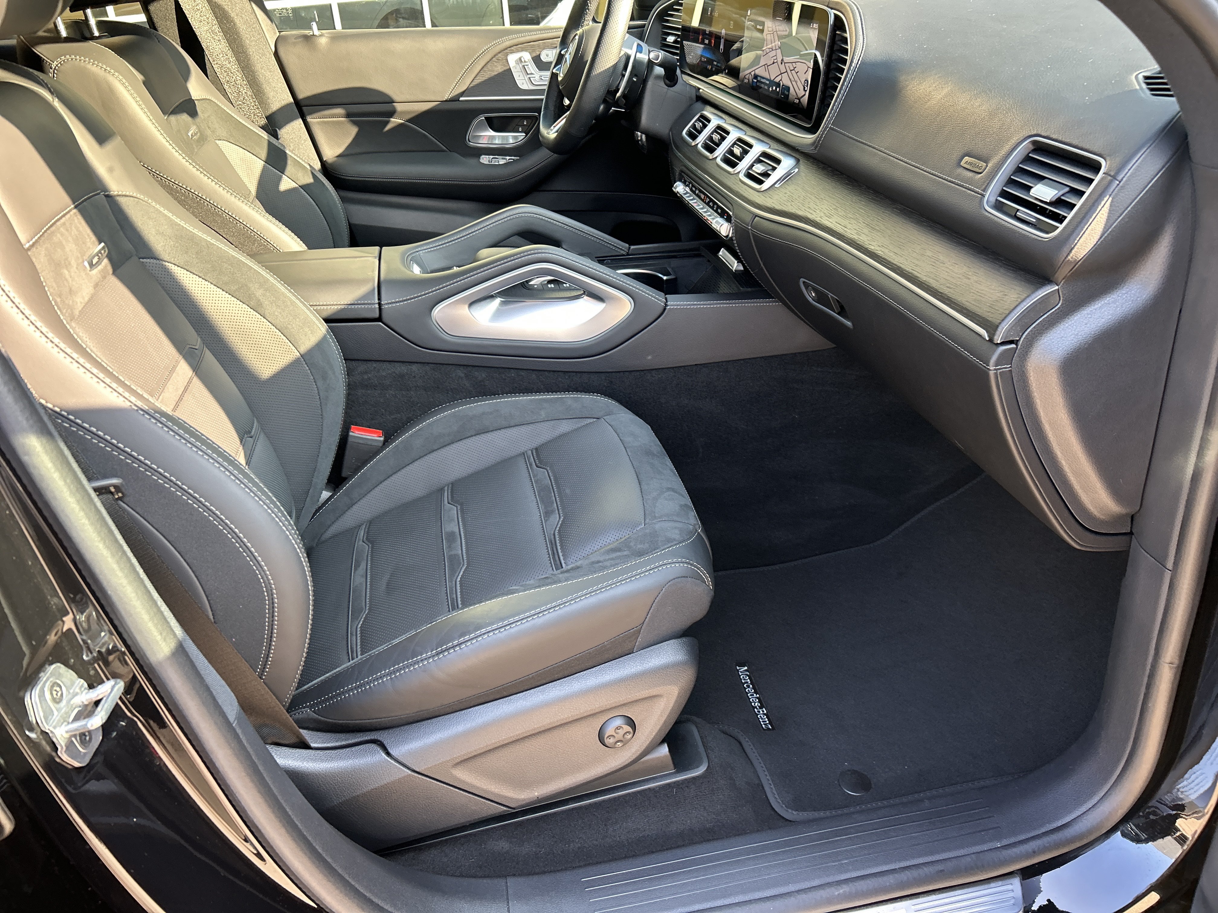 Certified 2025 Mercedes-Benz GLE 53 AMG 4MATIC Coupe image 49